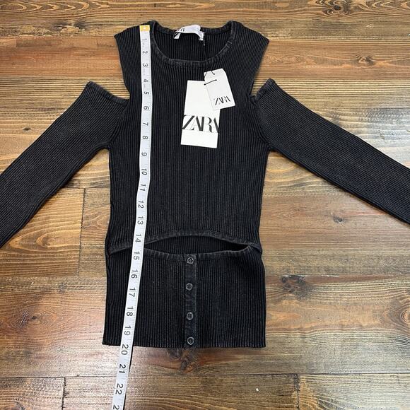 NWT Zara Acid Wash Cutout Long Sleeve Knit Top Size Small - Picture 5 of 7